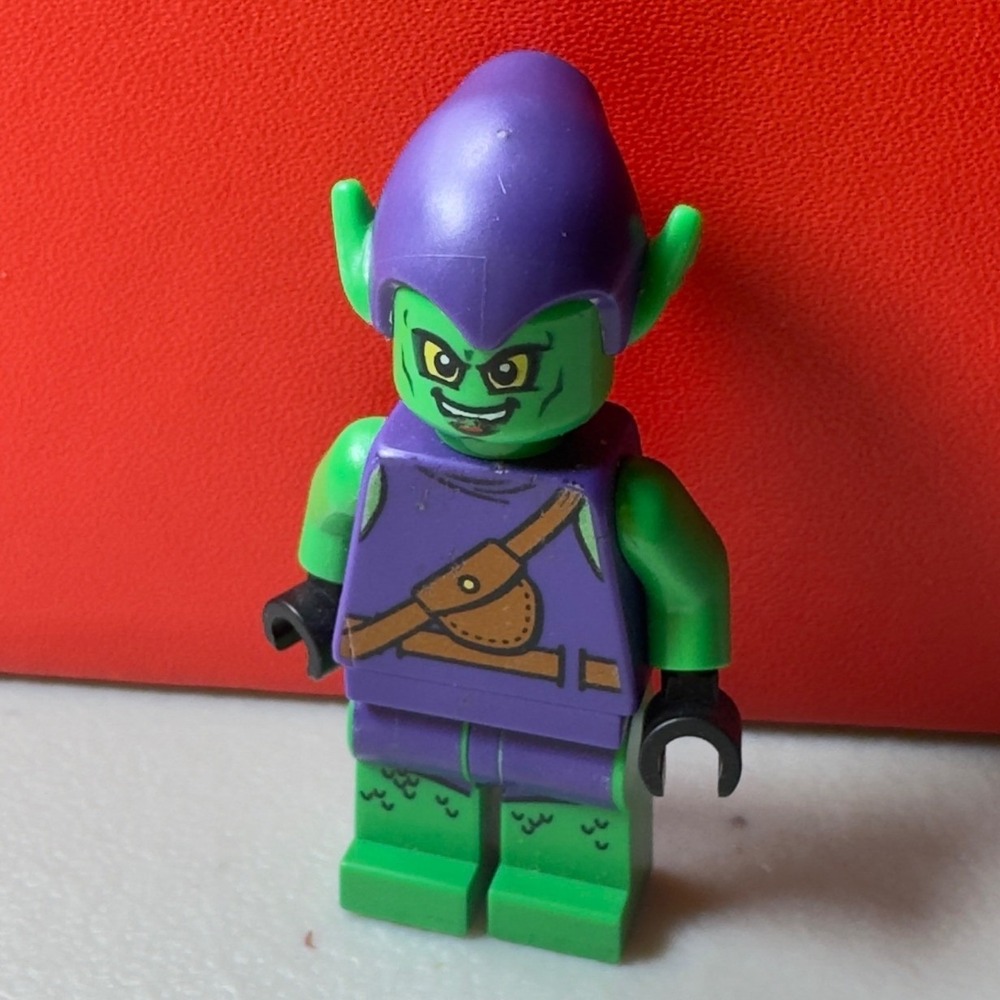 LEGO Marvel Green Goblin Minifigure Spider-Man 10687 Juniors Green Purple